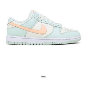 ***SOLD*** Women’s Nike Dunks Barely Green Size 8!